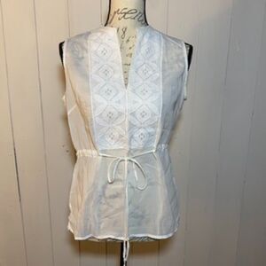 Banana Republic White Lace-Trimmed Top Waste Tie & Bra strap holder Sz M